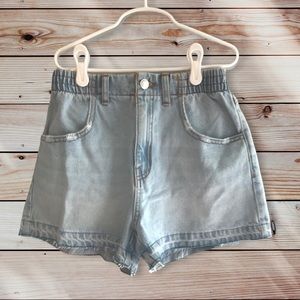 NWT! Zara denim shorts